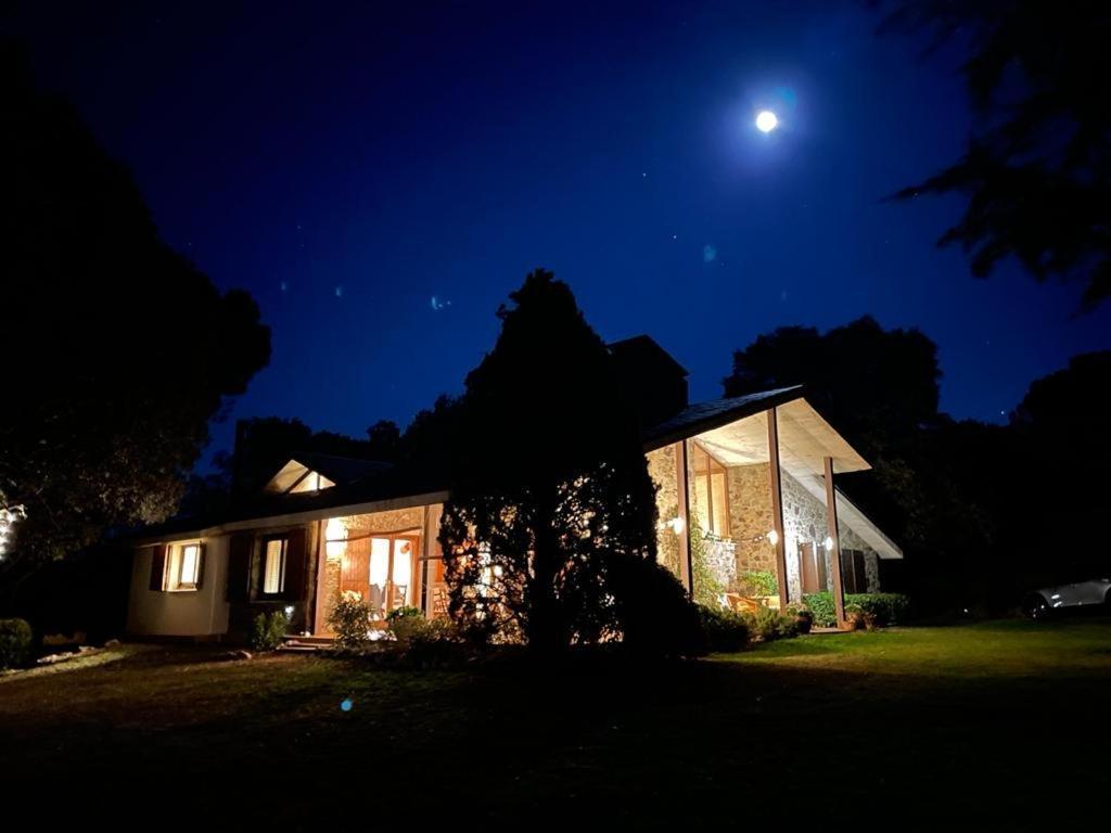 Les Margarides Villa เซวา ภายนอก รูปภาพ