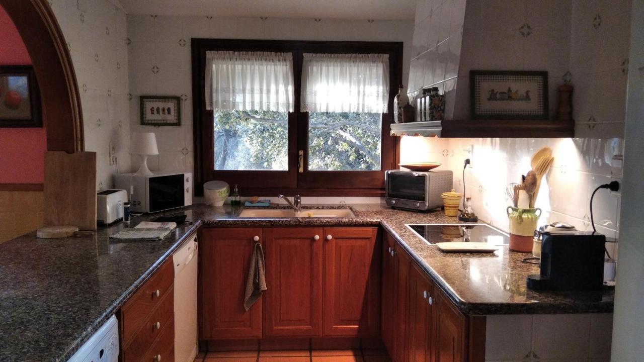 Les Margarides Villa เซวา ภายนอก รูปภาพ
