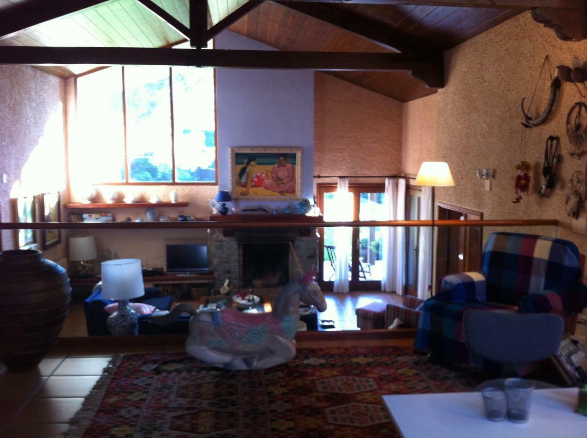 Les Margarides Villa เซวา ภายนอก รูปภาพ